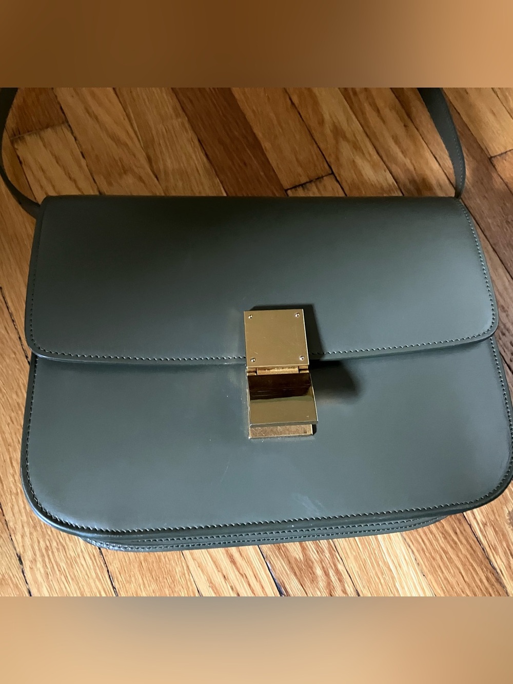 Celine Classic Box in Olive Green - Picture 5 of 15
